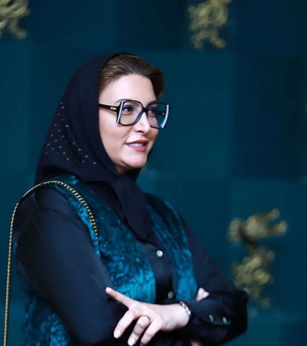 نگاهی به تابلوی دیواری امروزی و لوکس فریبا نادری با طرح طلایی و مدرن ایرانی/ خوش سلیقه و باکلاس+عکس