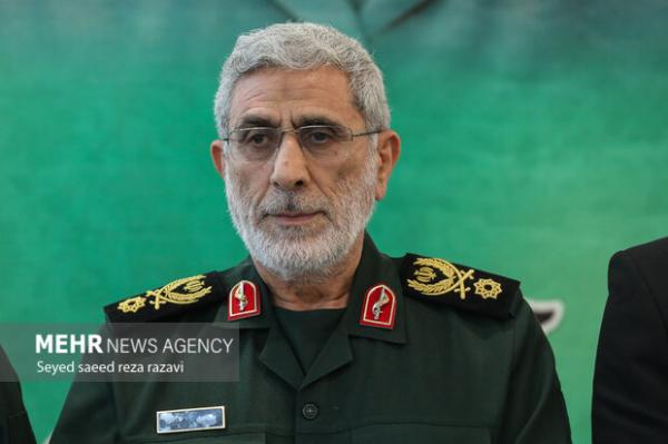 سردار قاآنی در مراسم تشییع پیکر شهدای اقتدار حاضر شد