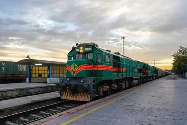  راه آهن: تمام زیرساخت‌های ریلی کشور در وضعیت ایمن قرار دارند 