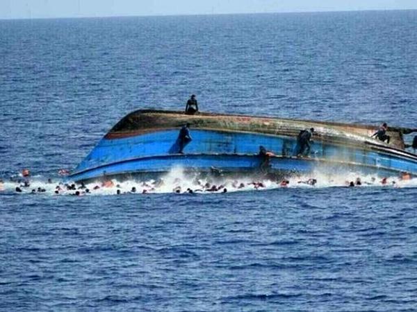  غرق یک فرابر با ۶۵ سرنشین در نزدیکی بالی اندونزی؛ ۴۳ تن مفقود هستند 