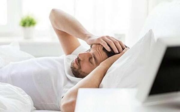 چرا صبح‌ها با سردرد از خواب بیدار می‌شویم؟