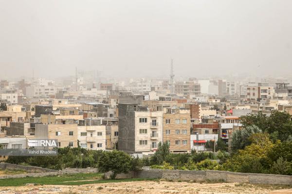 گرد و خاک صحرای قره‌قوم ترکمنستان در راه خراسان‌شمالی 