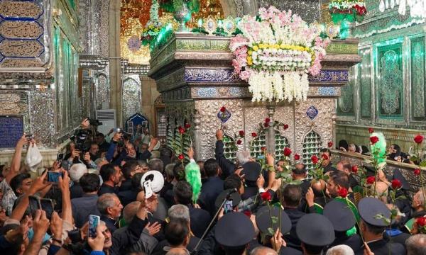 فیلم|عید غدیر متفاوت در حرم شاهچراغ (ع) بامیهمانی لاله‌های در خون غلتیده جنایت صهیونیستی