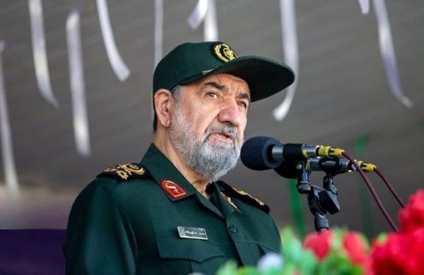 محسن رضایی: عملیات اخیر با هدایت رهبری انجام شد