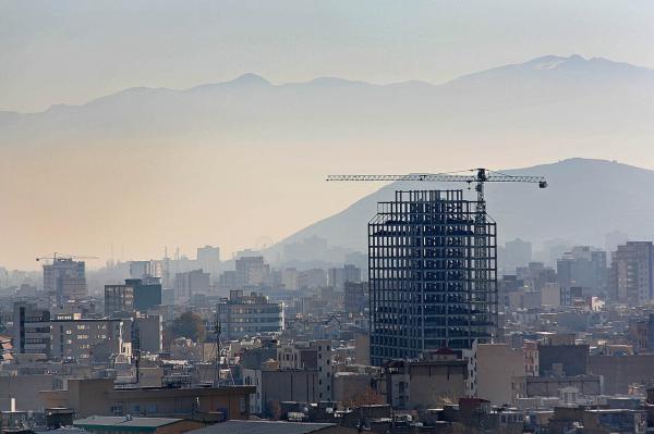 گرد و غبار همچنان در تهران می‌ماند