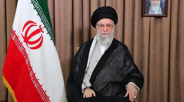  پیام ویدیویی رهبر انقلاب خطاب به ملت ایران 