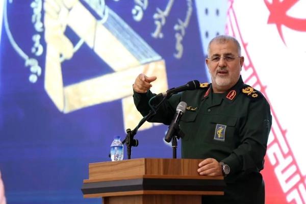  انتشار اولین ویدئو از فرمانده کل سپاه در اتاق عملیات جنگ+فیلم 