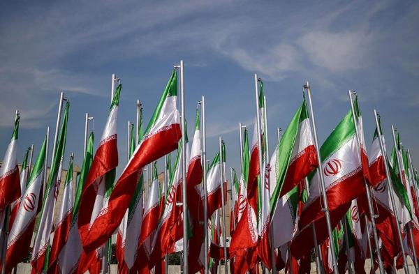 استاد دانشگاه: انسجام ایرانیان در مقابل دشمن خارجی مایه مباهات است