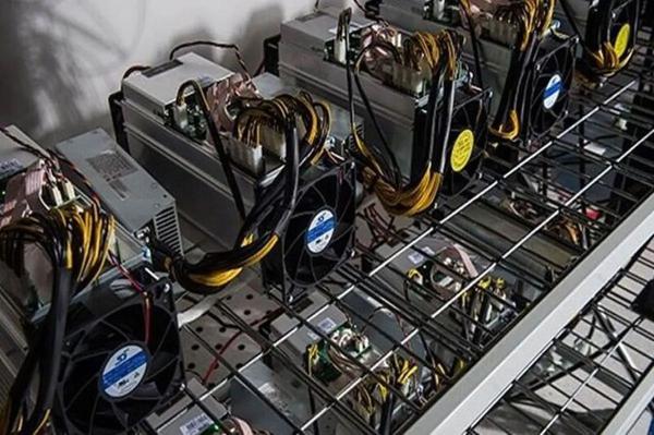 تعداد ماینرهای فعال در کشور/ سهم ۵ تا ۱۲ درصدی ماینینگ جهان مربوط به ایران است؟