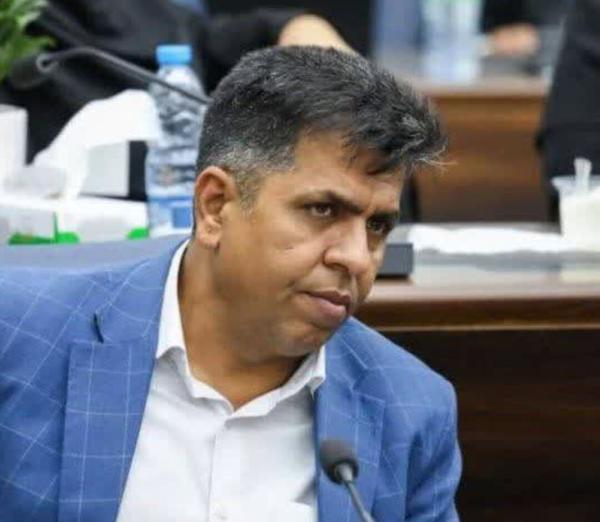 فعال سیاسی: اتحاد ملی در جنگ، پاسخ ایران به توطئه دشمن است