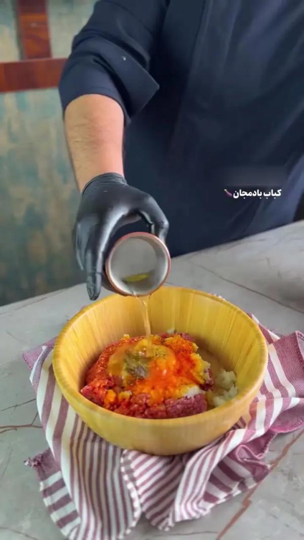  کباب بادمجان، ترکیبی متفاوت و خوشمزه + فیلم 