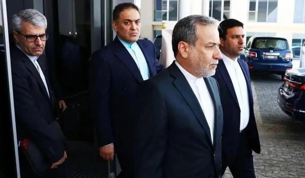 ایران نباید عراقچی را به مذاکرات با آمریکا بفرستد!
