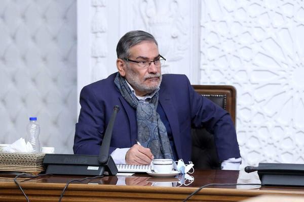  شمخانی: سحرگاهی که با گلوله آغاز شد، با التماس آتش‌بس به پایان رسید/ فردا، فقط تشییع نیست بلکه بیعت با آینده است 