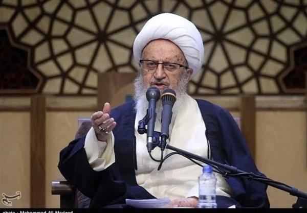  فتوای آیت‌الله مکارم شیرازی: هر کسی که رهبری را تهدید کند محارب است 