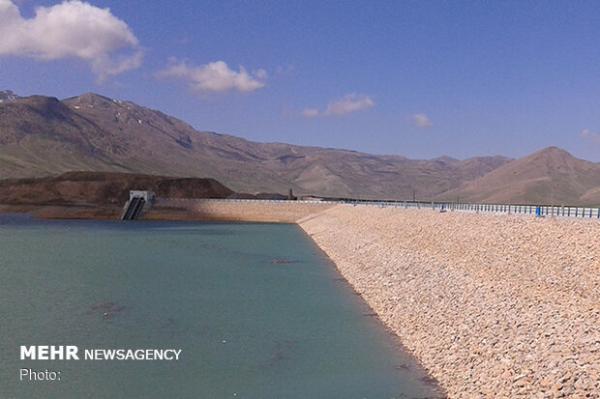 دست‌ِخالی سدهای لرستان از آب