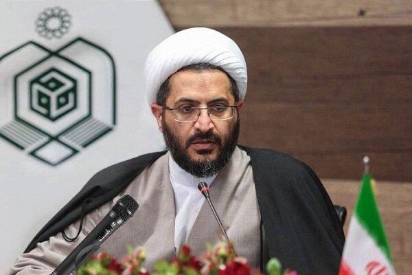 عادل:خیلی بیشتر از گذشته وظیفه احیای جلسات مذهبی و روضه خوانی را داریم