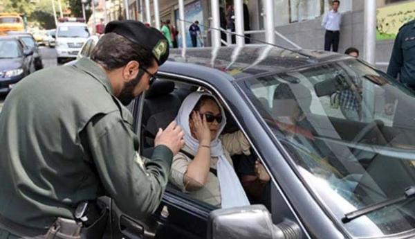 پیامک‌های حجاب به سرنشینان ماشین‌ها در این روزها/ معاون زنان و خانواده پزشکیان: خطای سیستمی است؛ به زودی رفع می‌شود 