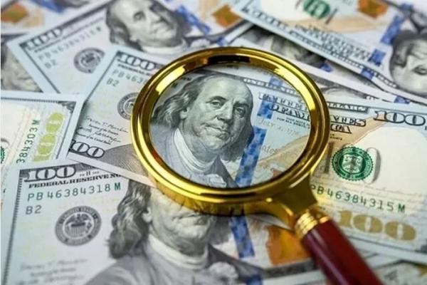  قیمت دلار در بازار آزاد صعودی شد ( ۲۵ خرداد) 