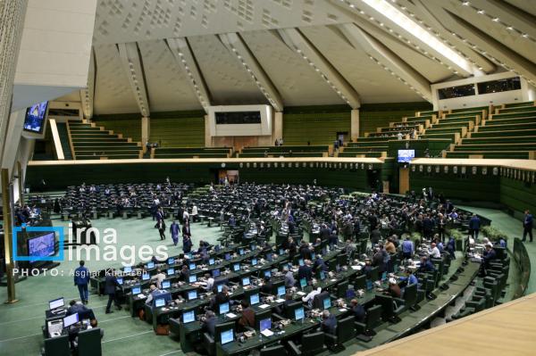عضو کمیسیون امنیت ملی مجلس خبر تصویب خروج ایران از NPT را تکذیب کرد