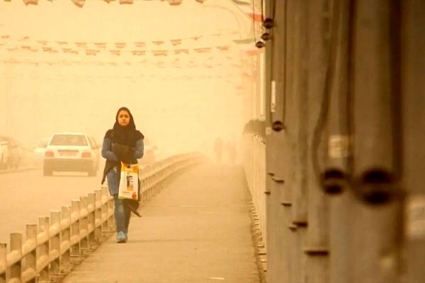  هوای سه شهر خوزستان در وضعیت «خطرناک» و «قهوه‌ای» قرار گرفت 