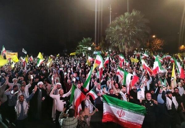  تجمع مردمی در میدان فلسطین تهران در محکومیت یاوه گویی ترامپ 