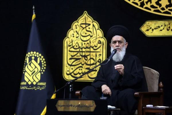 عزاداری برای سیدالشهدا(ع)جامعه را از آسیب‌ها بیمه می‌کند