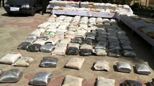   کشف ۳۵ کیلوگرم موادمخدر و دستگیری ۳ قاچاقچی 