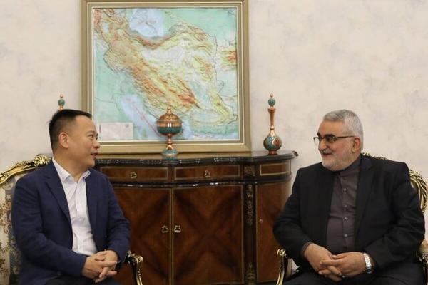  بروجردی: افتتاح سرکنسولگری چین در بندرعباس گام مهمی در تقویت روابط دوجانبه است 