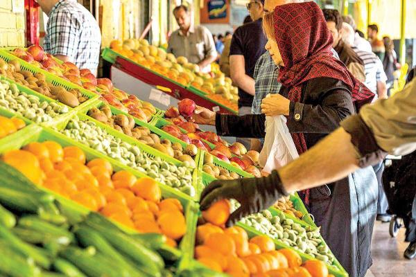  اقدام جالب یک میوه‌فروش در فروش محصولاتش با قیمت خرید (عکس) 