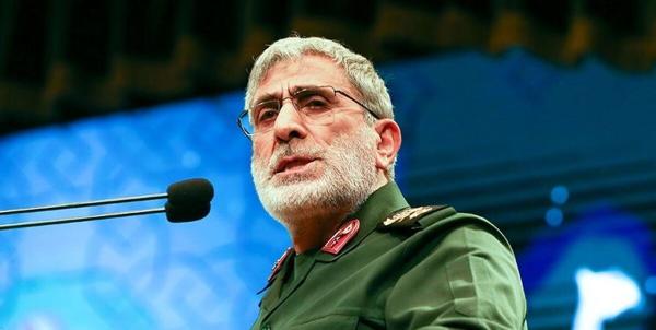 قاآنی: همه پشت سر رهبری باشیم، کارها درست میشود