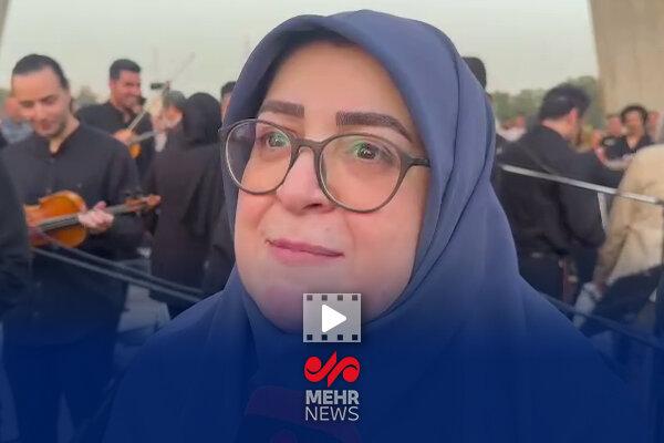 تقدیر سخنگوی دولت از رهبر ارکستر سمفونیک تهران در برج آزادی