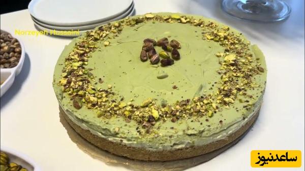 دسرهای لاکچری / طرز تهیه چیز کیک شکلات لاکچری دبی با مغز پسته، همونی که برای مهمونی‌ها دنبالش بودی