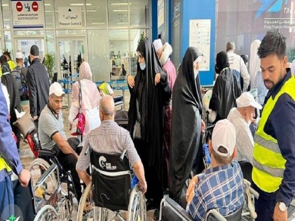 کاروان جانبازان از حج تمتع به کشور بازگشت