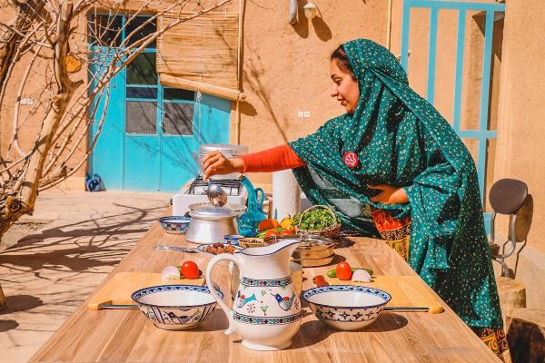افزایش ۵۰ برابری بودجه تورهای گردشگری محلی در تهران/ انتقاد از تاخیر مرمت خانههای آیت الله طالقانی، فروغ و وثوق الدوله
