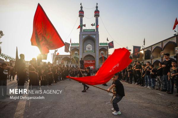 اجتماع بزرگ عزاداران حسینی در مهریز
