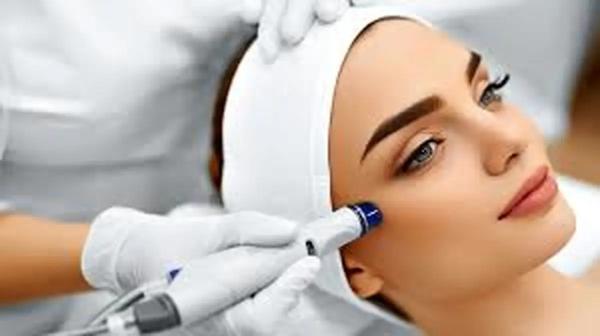   عوارض لیزر در صورت مراجعه به افراد غیرمتخصص 