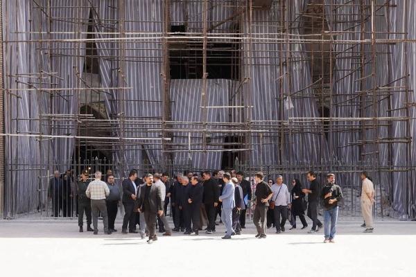  وزیر میراث فرهنگی از مسجد جامع عتیق قزوین بازدید کرد 