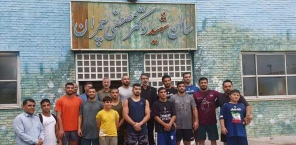  بازدید مدیرکل ورزش و جوانان از اردوی تیم ملی کشتی آزاد 