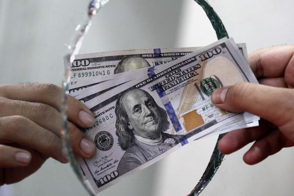 آغاز ریزش قیمت‌ ارز پس از اعلام آتش‌بس ؛ دلار در بازار آزاد چند شد؟