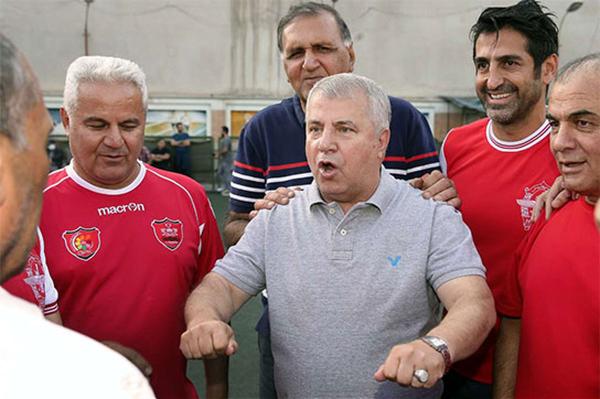   آقایان پیشکسوت، نیمکت پرسپولیس ارثیه شما نیست! 