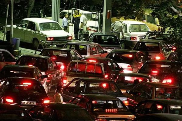 سخنگوی جایگاه‌داران سوخت:‌ عرضه سوخت قطع نمی‌شود