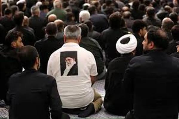   علت غیبت رهبر انقلاب در حسینیه امام‌ خمینی ( ره) چه بود؟ 
