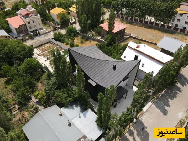 خیره‌کننده‌ترین خانه ویلایی چهارگاه با معماری بومی منطقه گیلان و سقف‌های سنتی که برنده جایزه طلایی معماری شد