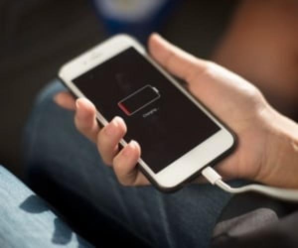 ترفند حفظ باتری گوشی در شرایط بحران و قطعی برق؛ فورا همه بخونن