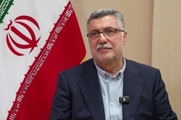 عیادت وزیر بهداشت از مجروحان حملات رژیم صهیونیستی در بیمارستان‌