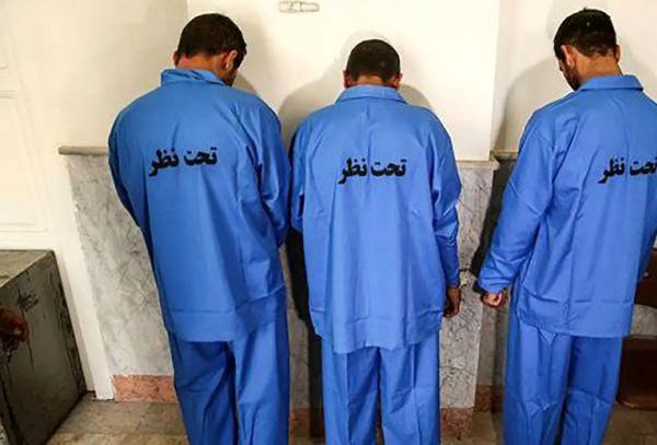   زن باردار لحظه به لحظه قتل برادرشوهرش را دید ! / معرفی ۳ مرد افغان به دادگاه ! 