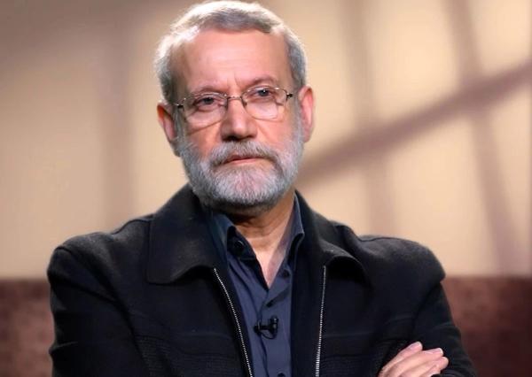 عکسی از علی لاریجانی در مراسم سردار حاجیزاده