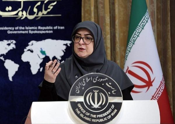   مهاجرانی: دولت از لحظه اول جنگ پای‌کار بود 