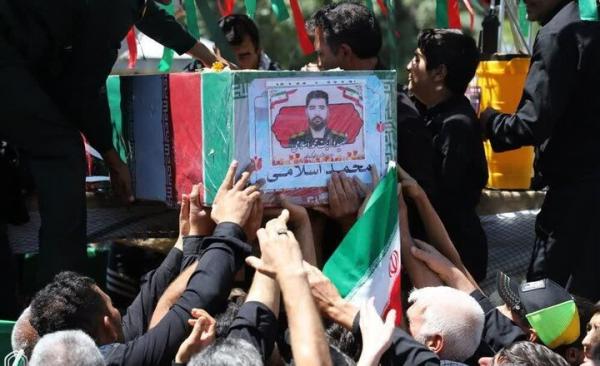 شهادت هنگام وضو؛ حکایت زندگی و پرواز شهید «محمد اسلامی» از زبان همسرش