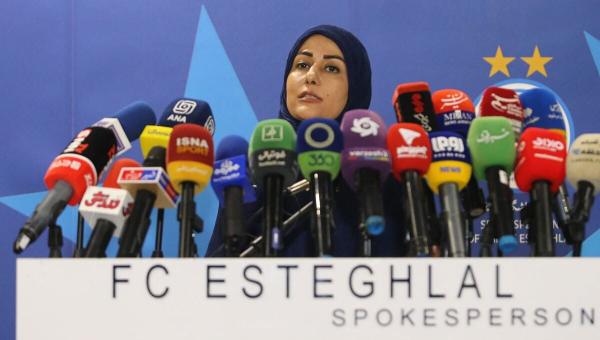 سخنگوی استقلال خبر داد: سیدورف و ساپینتو در ارتباطند؛ جذب بازیکن خارجی با نظر سرمربی